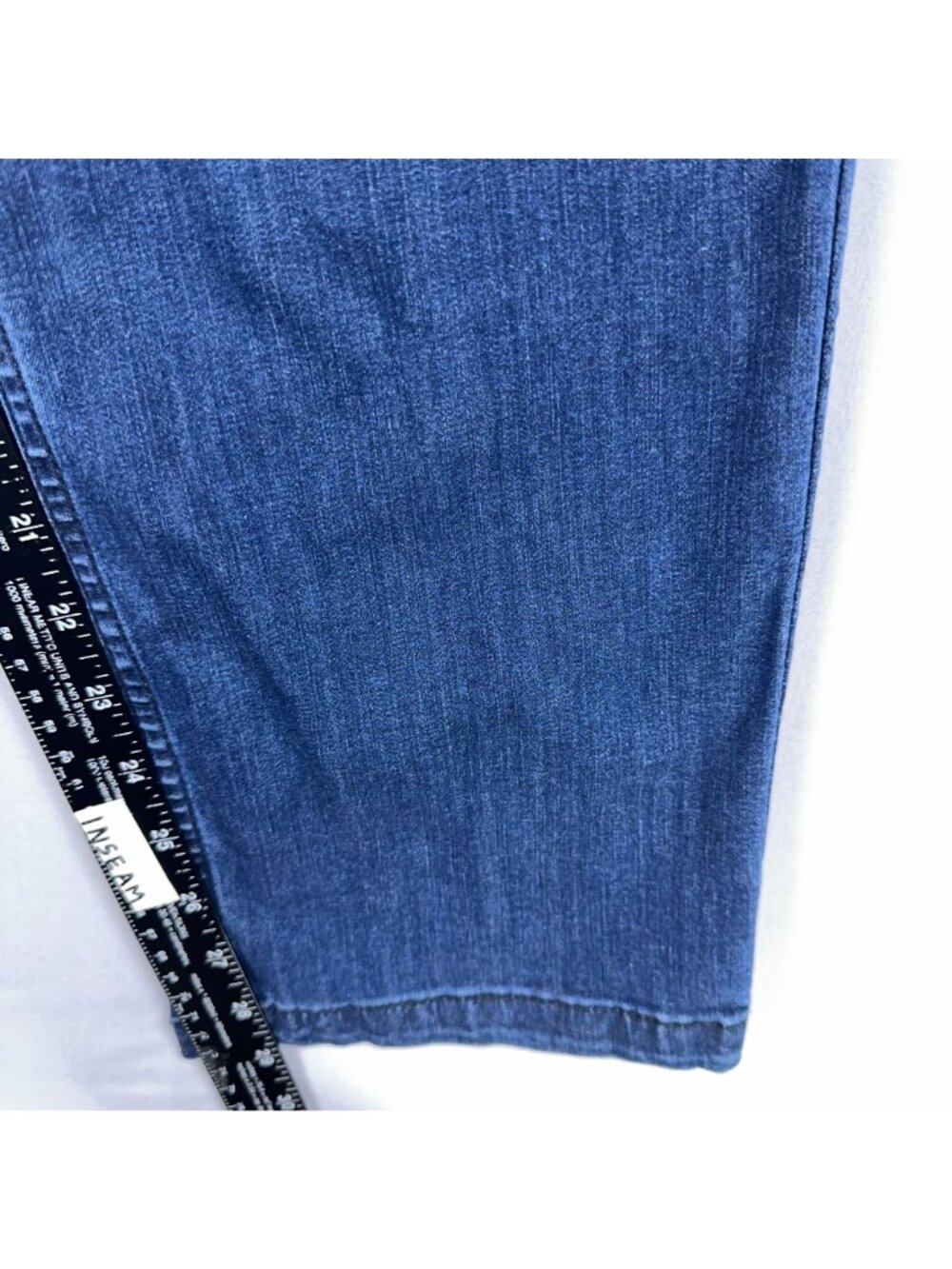Mugsy Studio Blues Jeans Size 35x30 Casual Straight Leg Dark Wash - Picture 9 of 11